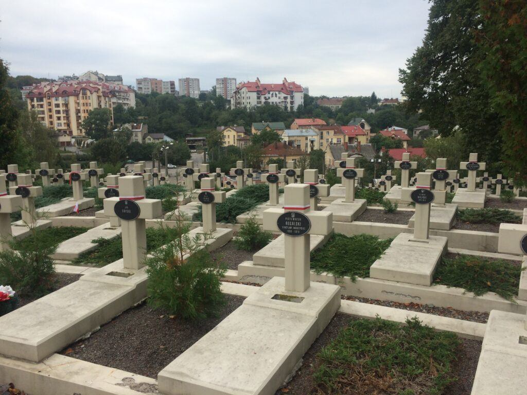Polish truck drivers protest, my money force, Polish cemetery of the Lviv defenders in Lwów